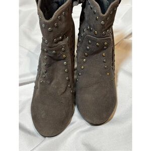 Studded Suede Heeled Boots in Dark Gray